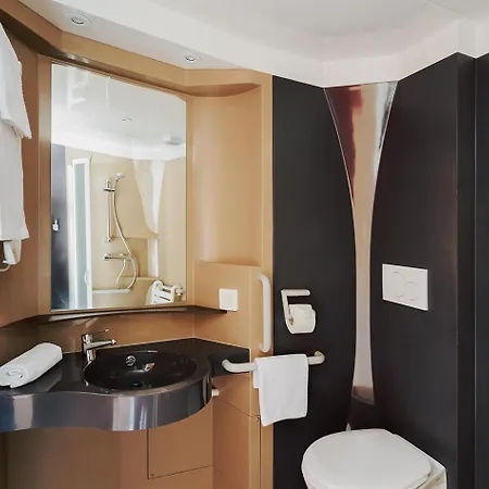 Cala Pola * Тосса-де-Мар