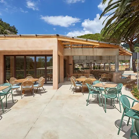 Cala Pola Кемпинг Тосса-де-Мар